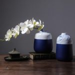 Vase de décoration en porcelaine raffinée