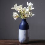 Vase contemporain en céramique élégante