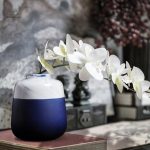 Vase en porcelaine au style épuré