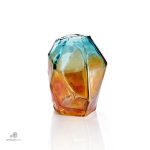 Vase en verre contemporain aux nuances riches