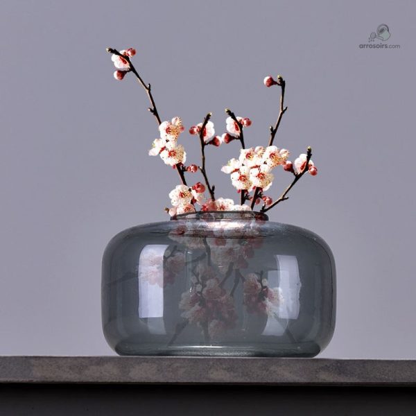 Vase contemporain en verre gris fumé