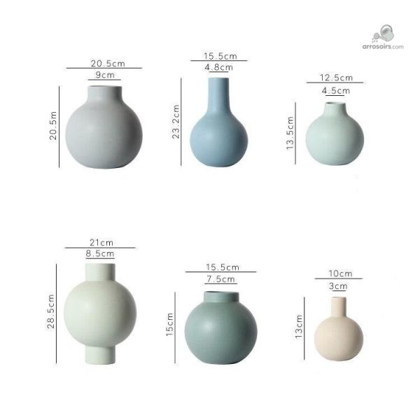 Vase moderne en céramique décoratif
