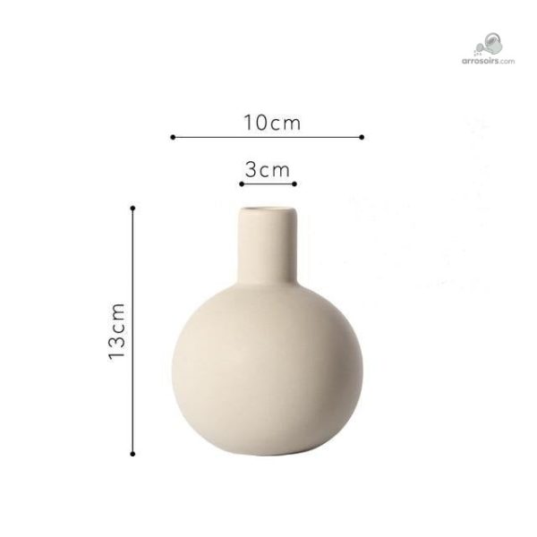 Vase moderne en céramique pour décoration