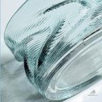 Vase ondulé au design sculptural et moderne