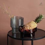 Vase ondulé pour fleurs, accent décoratif chic