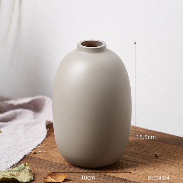 Vase aux formes simples, polyvalent et stylé