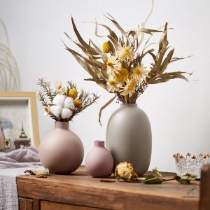 Vase contemporain au fini mat