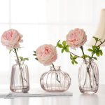 Vase soliflore moderne en verre transparent
