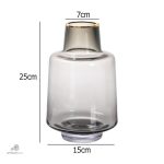 Vase en verre fumé, élément décoratif tendance