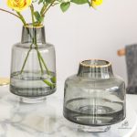 Vase en verre fumé, accessoire chic