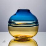 Vase décoratif bleu ambré, pièce unique