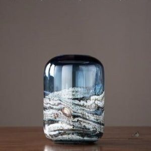 Vase en verre soufflé contemporain