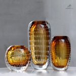 Vase design vert pour intérieur contemporain